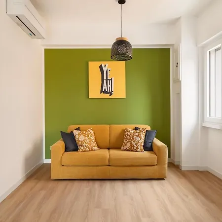 Design Apartment, Near Tiburtina Station Apartmán