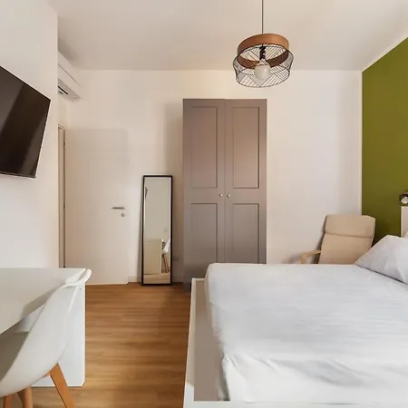 Design Apartment, Near Tiburtina Station Apartment Rome