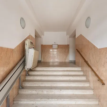 Design Apartment, Near Tiburtina Station Apartment *